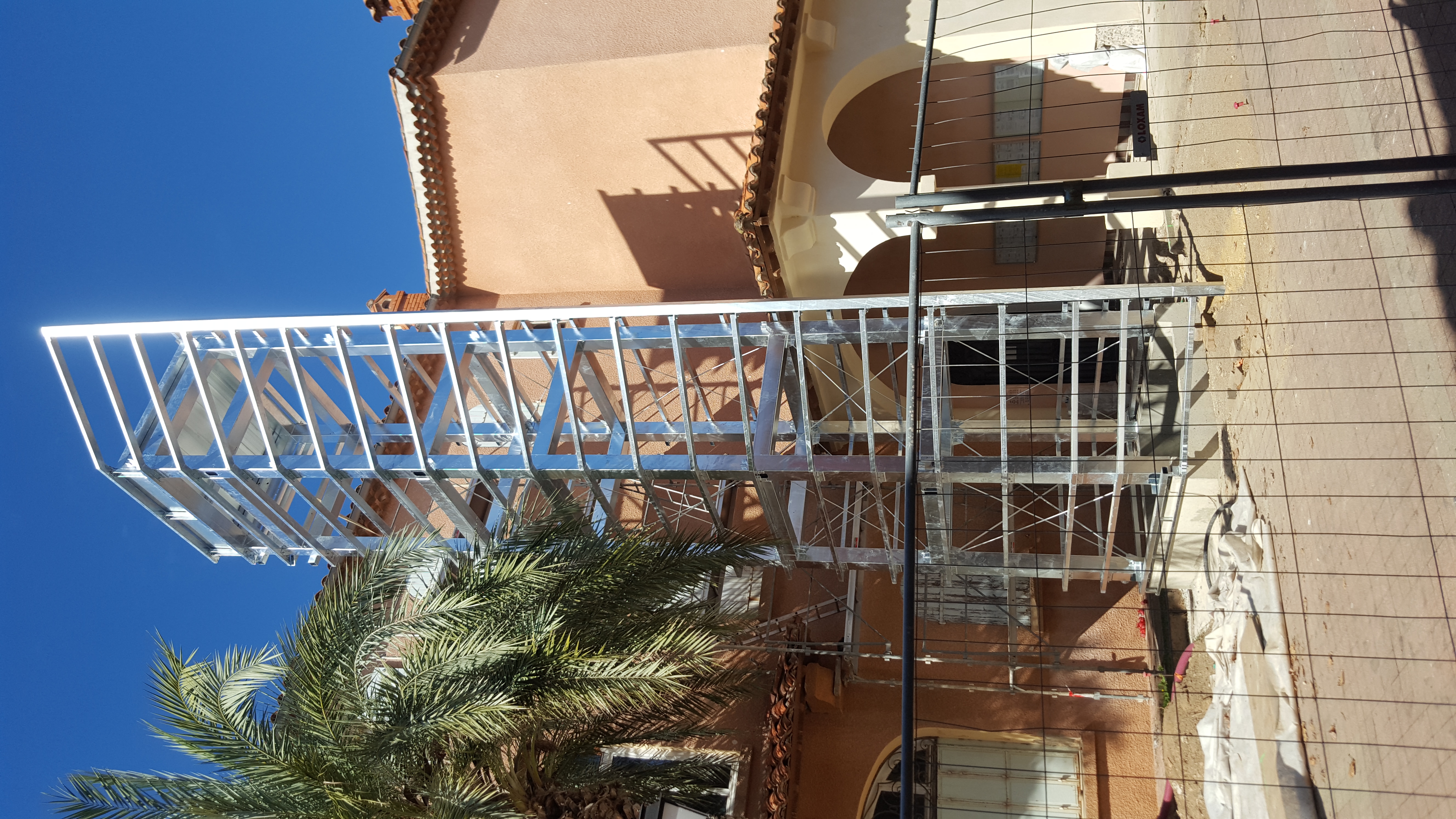 Cage d'ascenseur extérieure galvanisée